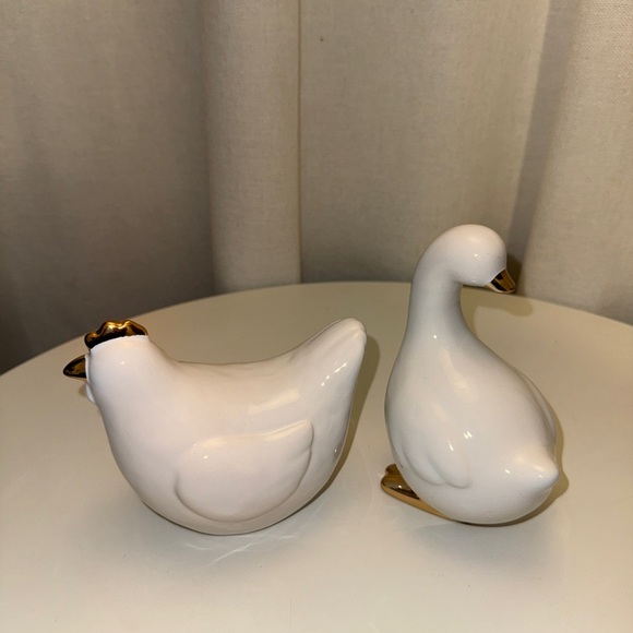 Target Easter White Ceramic Chicken and Goose Decoration NWT - Picture 3 of 3